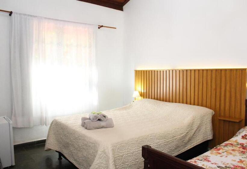 בית מלון כפרי Fazenda Dos Coqueiros Bananal Sp