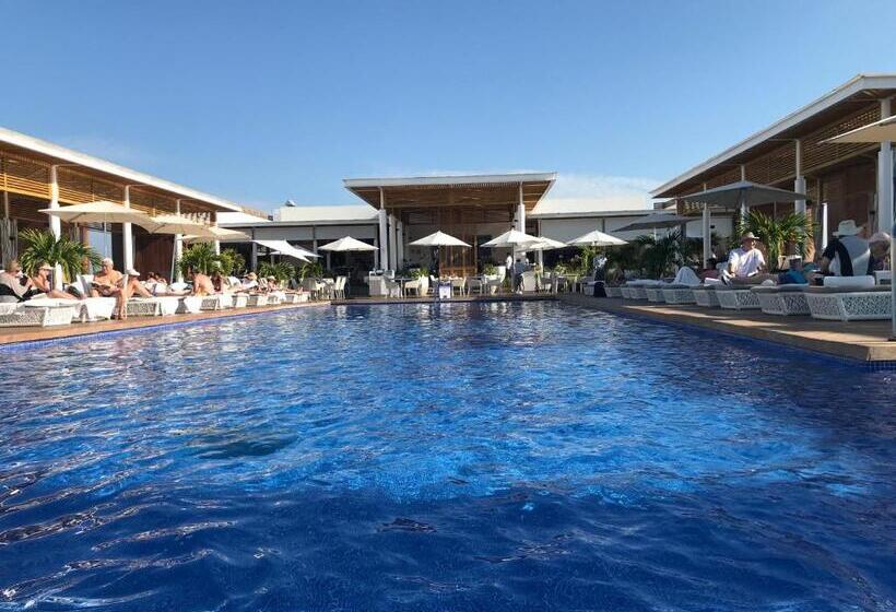 酒店 Grand Luxxe With Free Golf