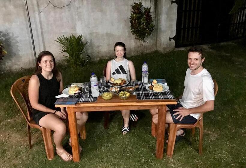 Отель Lucky S Homestay