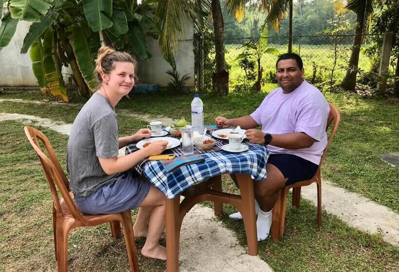 Отель Lucky S Homestay