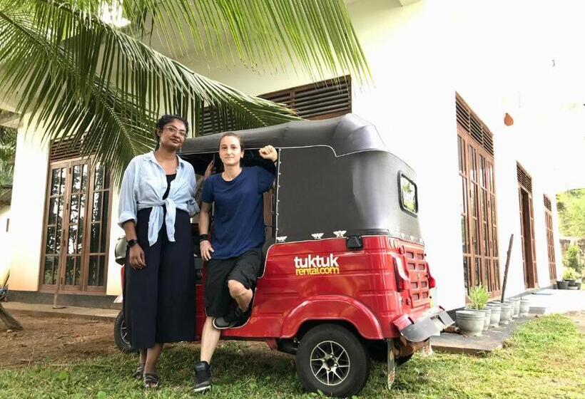 Отель Lucky S Homestay