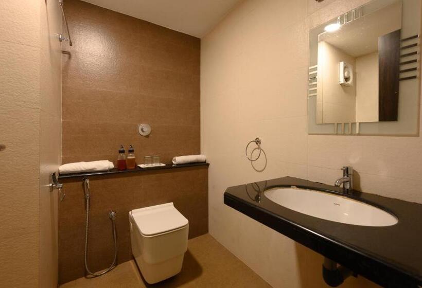 Hotelli Samudyatha Inn And Suites