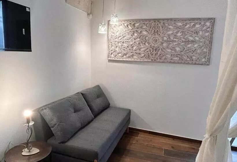 Majatalo Home 5   Palazzo Antico