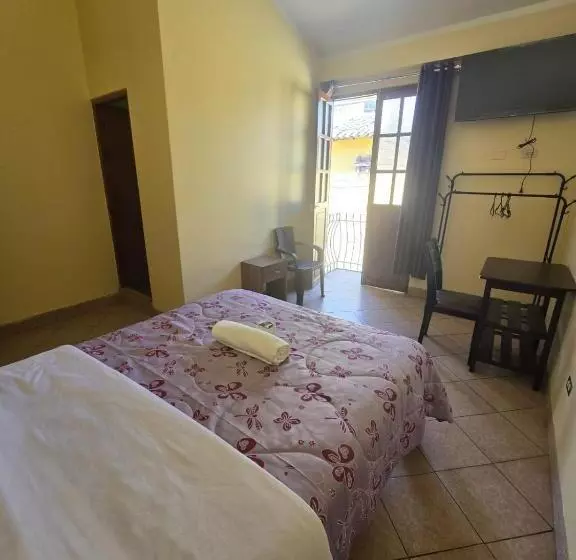 Majatalo Hospedaje Dona Ayacucho