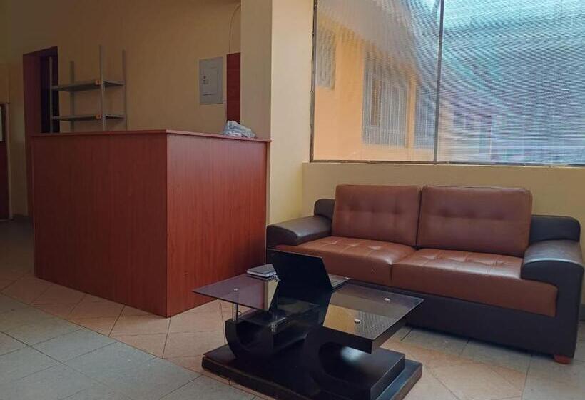 ペンション Hospedaje Dona Ayacucho