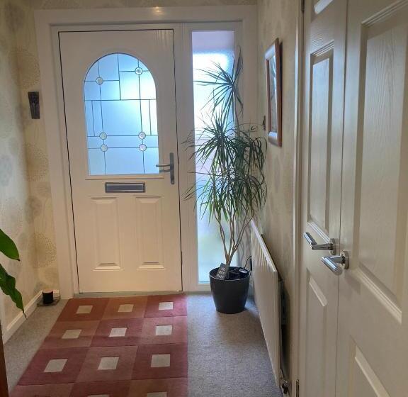 پانسیون Kirkside