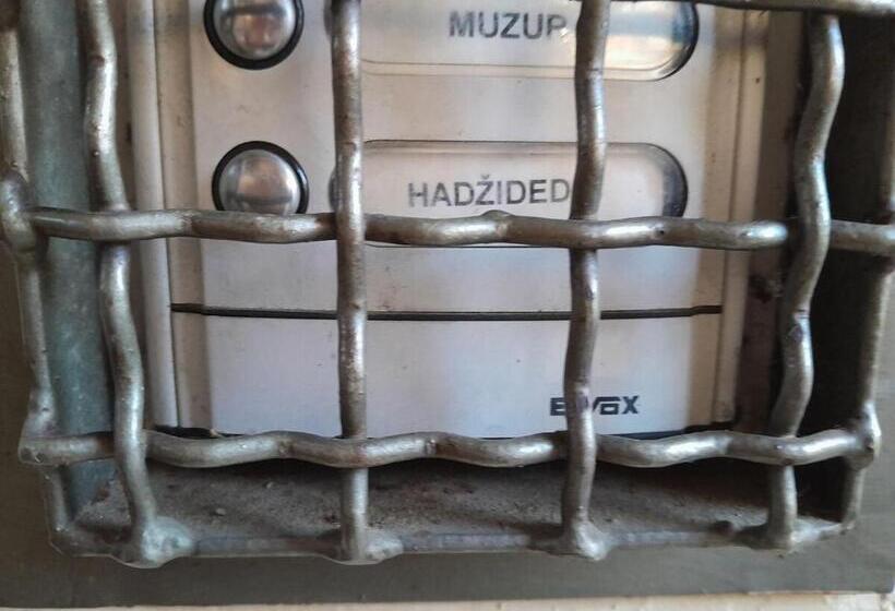 پانسیون Quiet Room With Workspace In Top Location