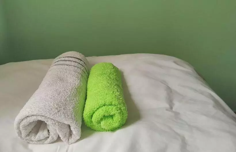 پانسیون Quiet Room With Workspace In Top Location