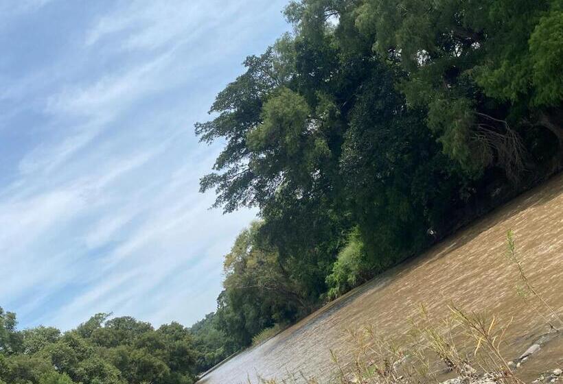 渡假胜地  Avivamiento