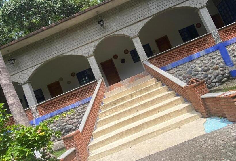 渡假胜地  Avivamiento