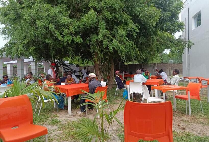 تختخواب و صبحانه Butah Gardens