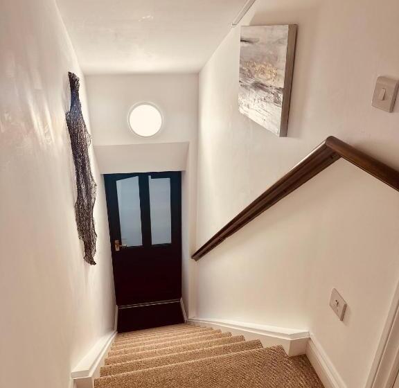 צימר The Ventnor Annex