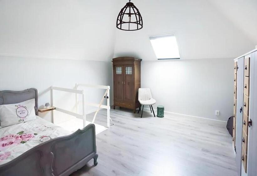 Bed and Breakfast Vakantiehuis De Hooiberg