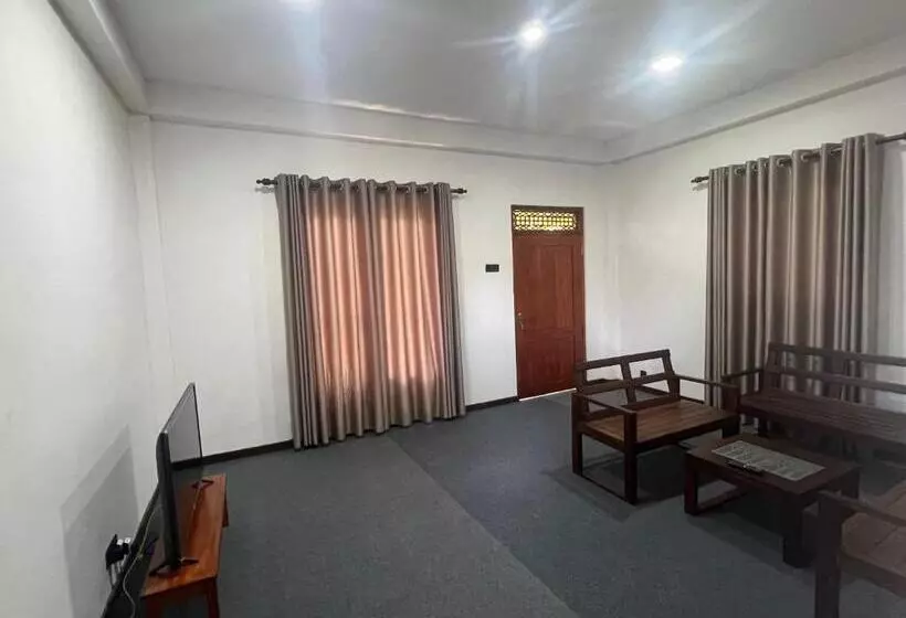 Aamiaismajoitus (B&B) Windsor House Kandy