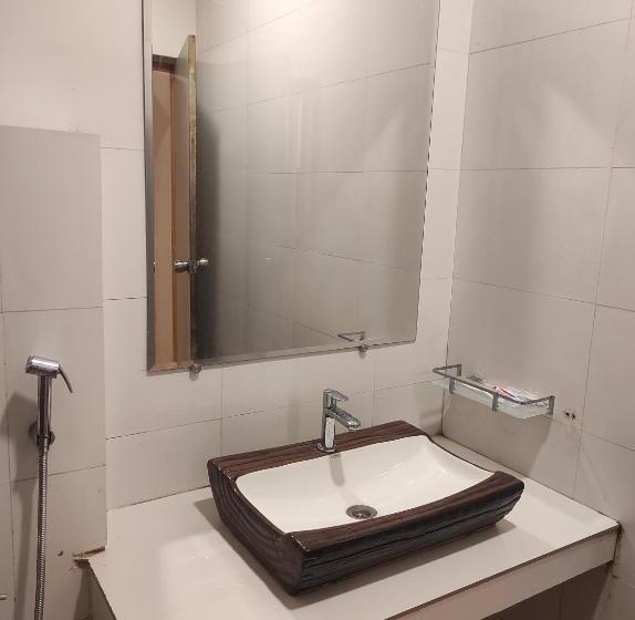 호텔 Luxury Prestige Banjara Hills City View With Complimentary Breakfast