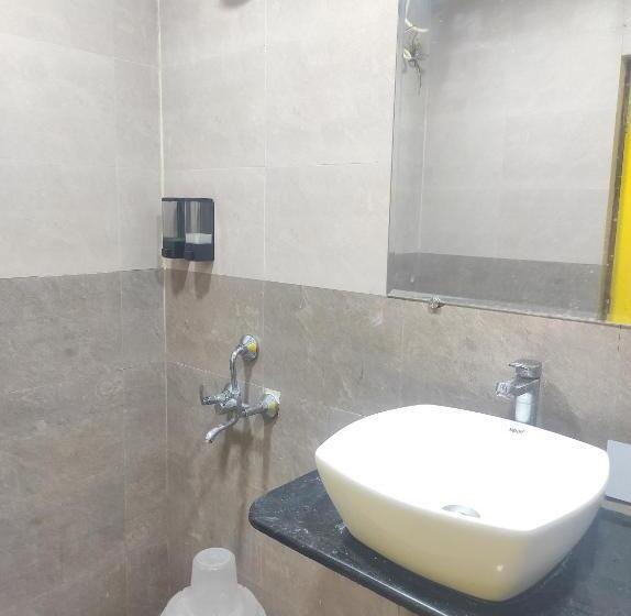 호텔 Luxury Prestige Banjara Hills City View With Complimentary Breakfast