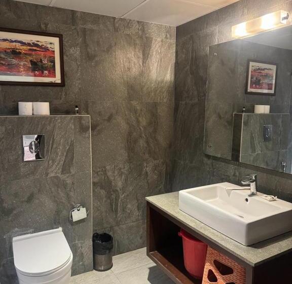 호텔 Luxury Prestige Banjara Hills City View With Complimentary Breakfast