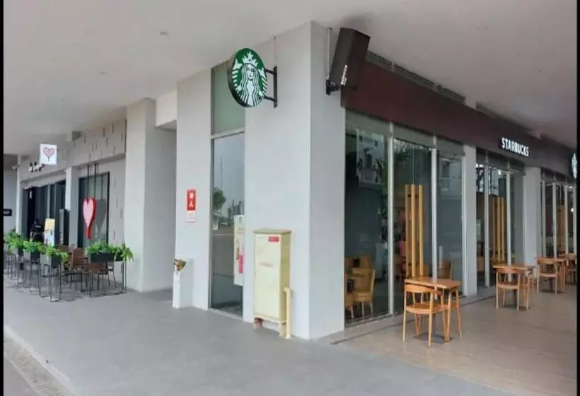 ホテル Oyo 93501 Tokyo Riverside By Tos