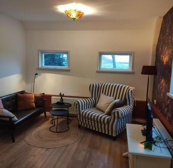 بنسيون Appartement Ruinerwold