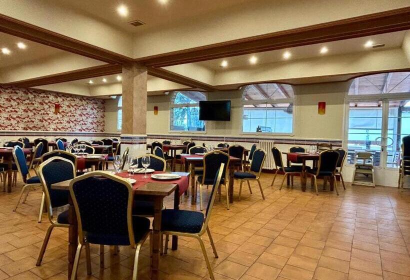ペンション Hostal Restaurante Posada Del Duque