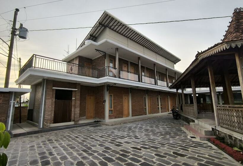 Pensjonat Nez S Guesthouse Syariah