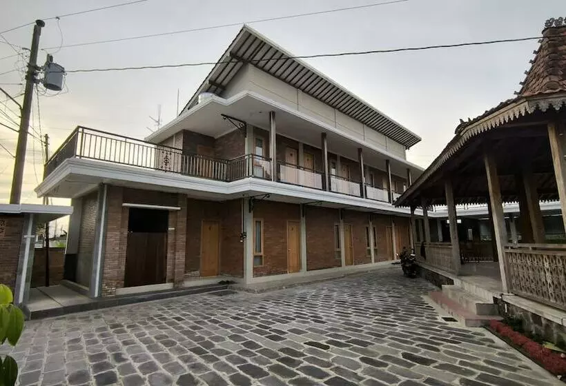 Majatalo Nez S Guesthouse Syariah