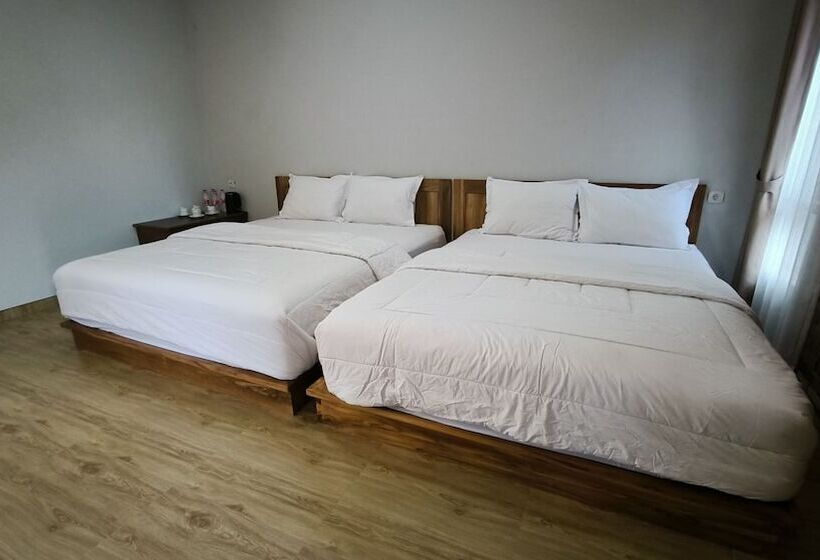 Pensjonat Nez S Guesthouse Syariah