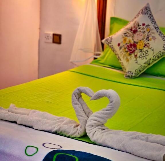 膳宿费 Nice View Safari Bungalow