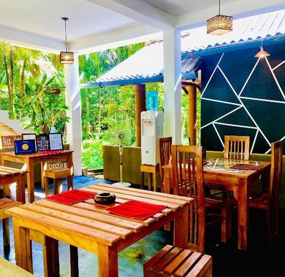 膳宿费 Nice View Safari Bungalow