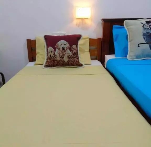 پانسیون Nice View Safari Bungalow