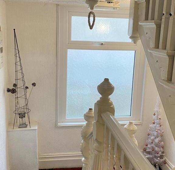 ペンション Villa Guest House