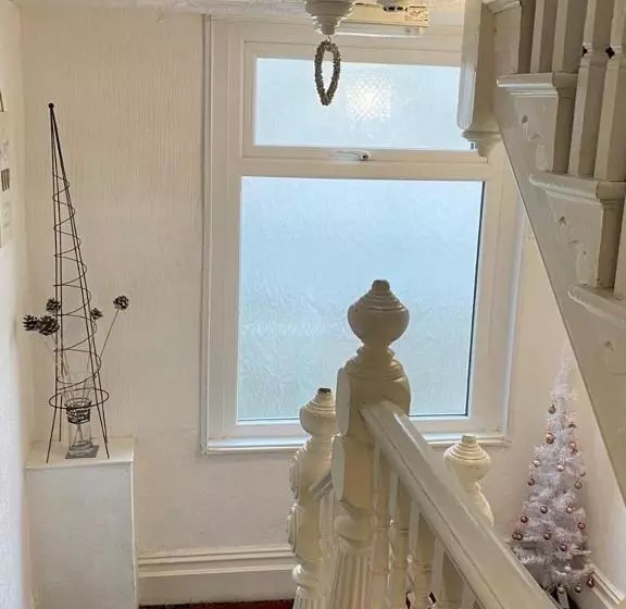 ペンション Villa Guest House