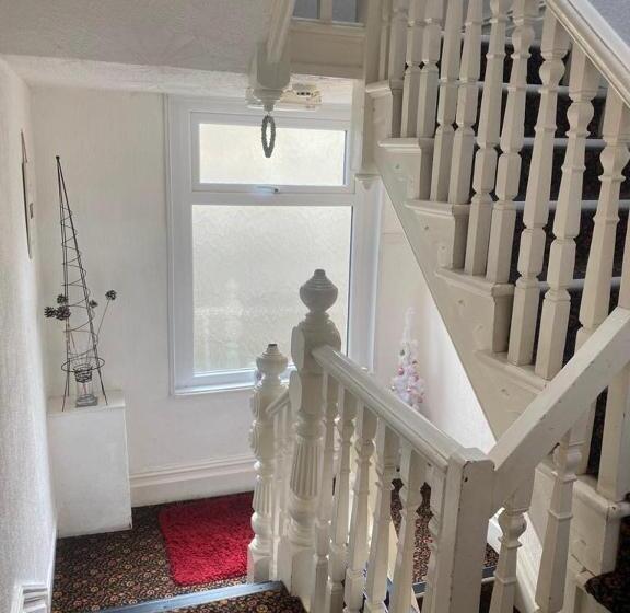 ペンション Villa Guest House