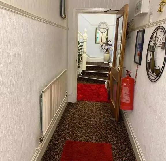 ペンション Villa Guest House