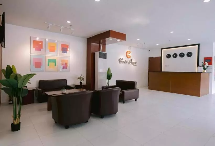 ユースホステル Cris Inn Tagum