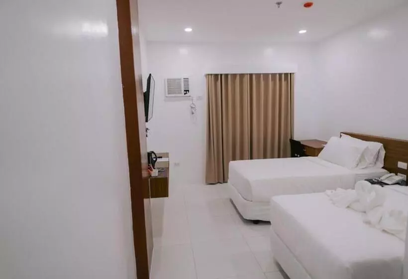 ユースホステル Cris Inn Tagum