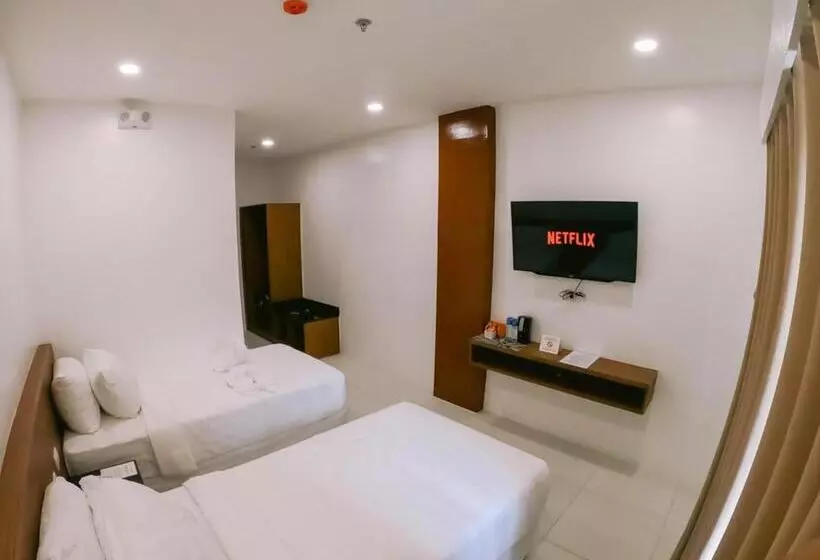 ユースホステル Cris Inn Tagum