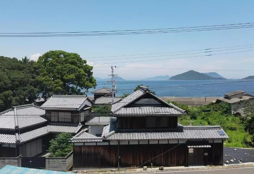 Retkeilymaja Private Chill Base たまて