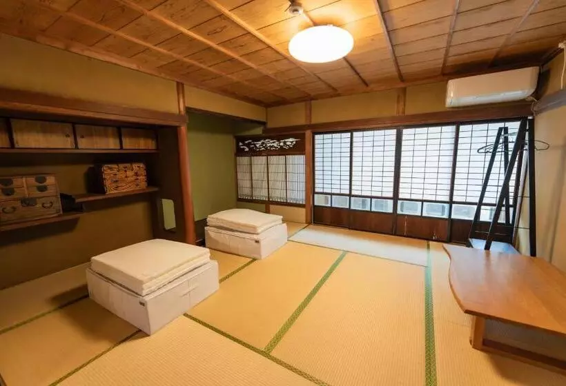 Retkeilymaja Private Chill Base たまて