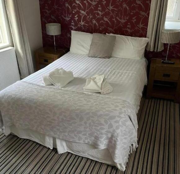 تختخواب و صبحانه The Castle Tavern Richmond