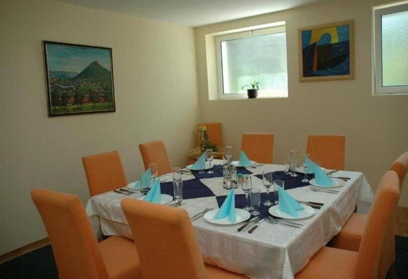 Bed and Breakfast Sportski Centar Okanik