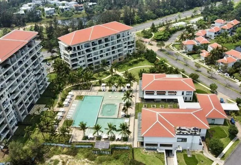Blue Sky & Villas Beach Resort
