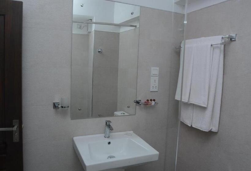 Hotell 360 Lake View