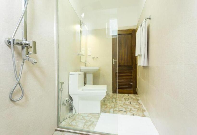 Hotell 360 Lake View