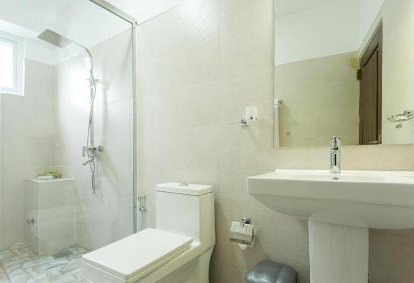 Hotell 360 Lake View