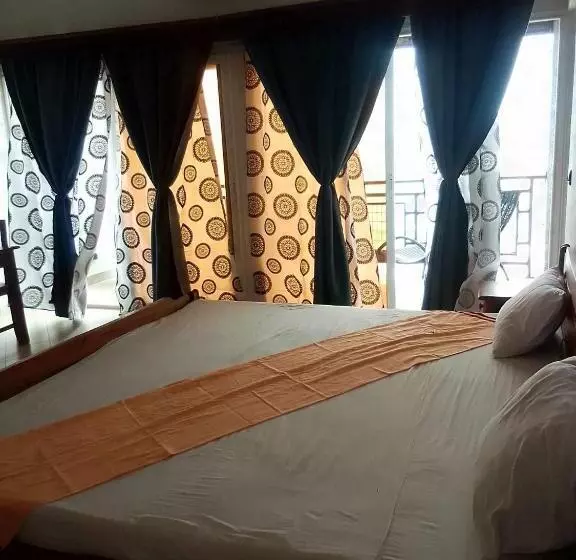 هتل Annexe Raoof