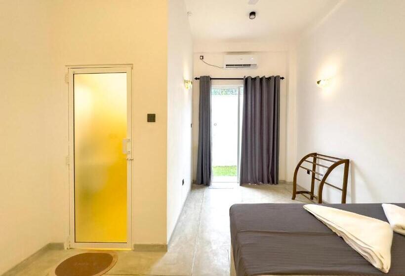 فندق Moringa Mirissa