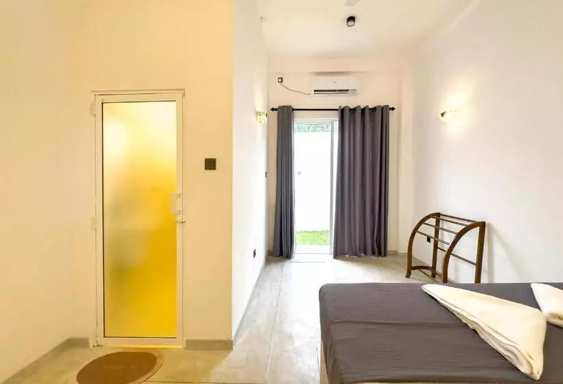 Hotelli Moringa Mirissa