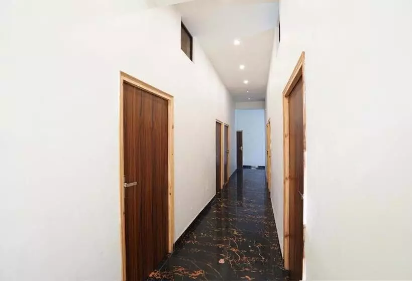 ホテル Oyo 82038 R G Farm House