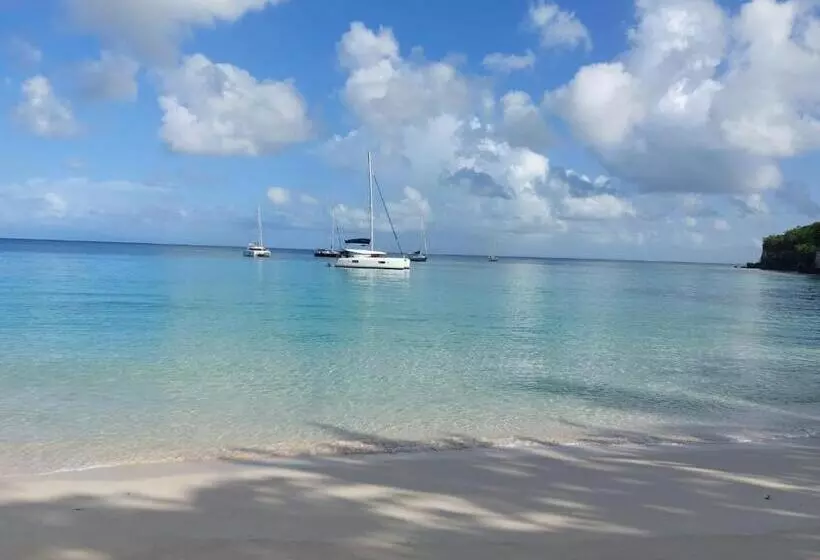 Manbana 320 Residence Kawann